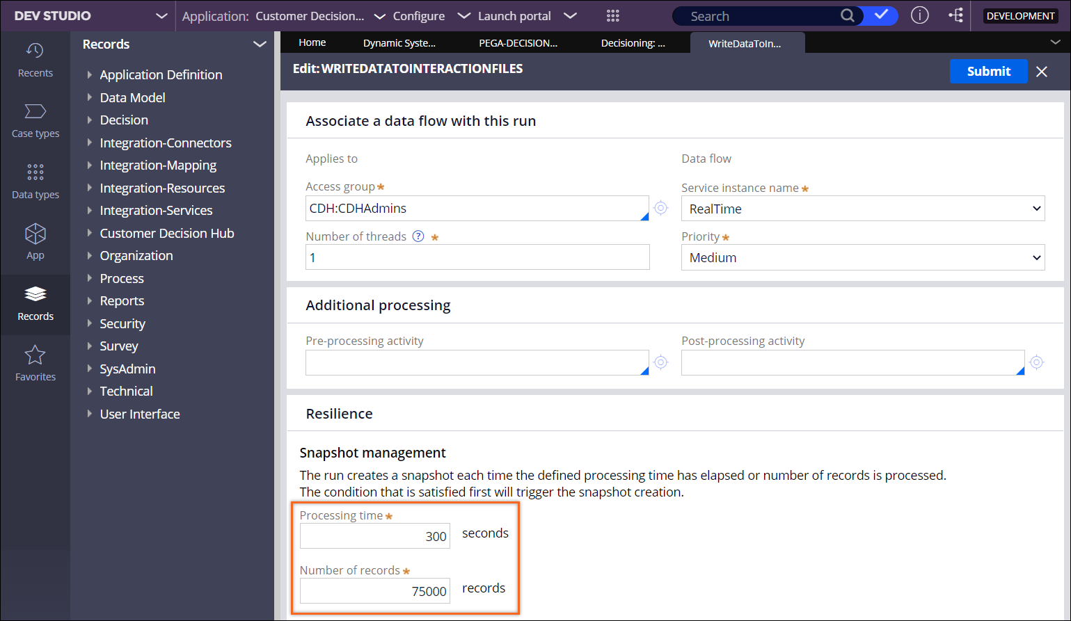 The data flow run for exporting interactions is configured with default snapshot management settings.